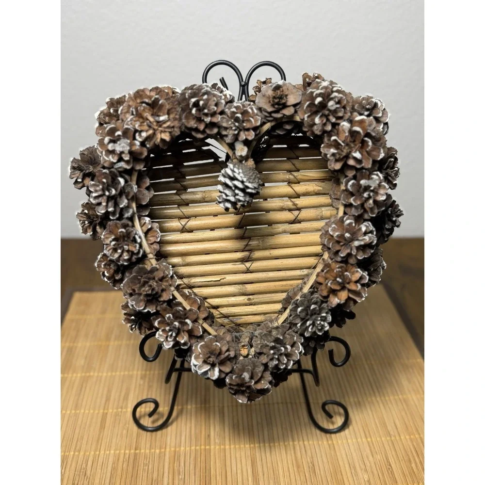 Rustic Heart‎ Shaped Pinecone Wreath natural Country Cabin Farmhouse Home Decor